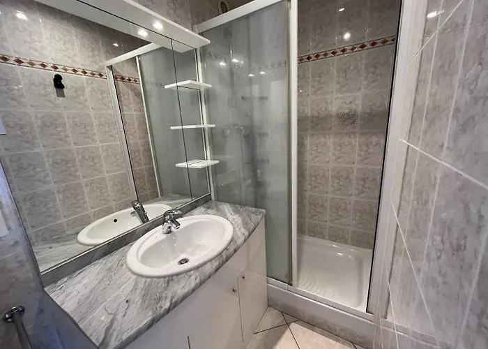 2 Couchages Cap D'agde Naturisme Cn060-d28 Agde